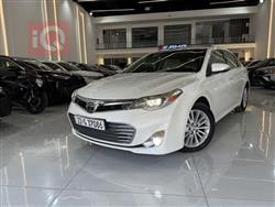 تويوتا أفالون